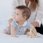 Triangle Clutching Toy PASTEL