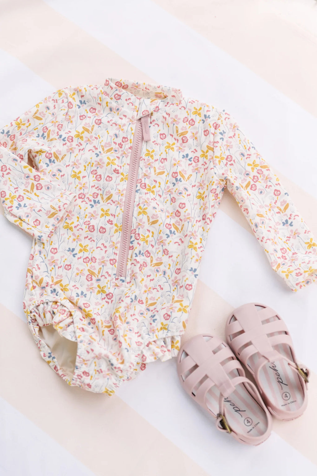 Long Sleeve Hip Ruffle One-Piece Swimsuit