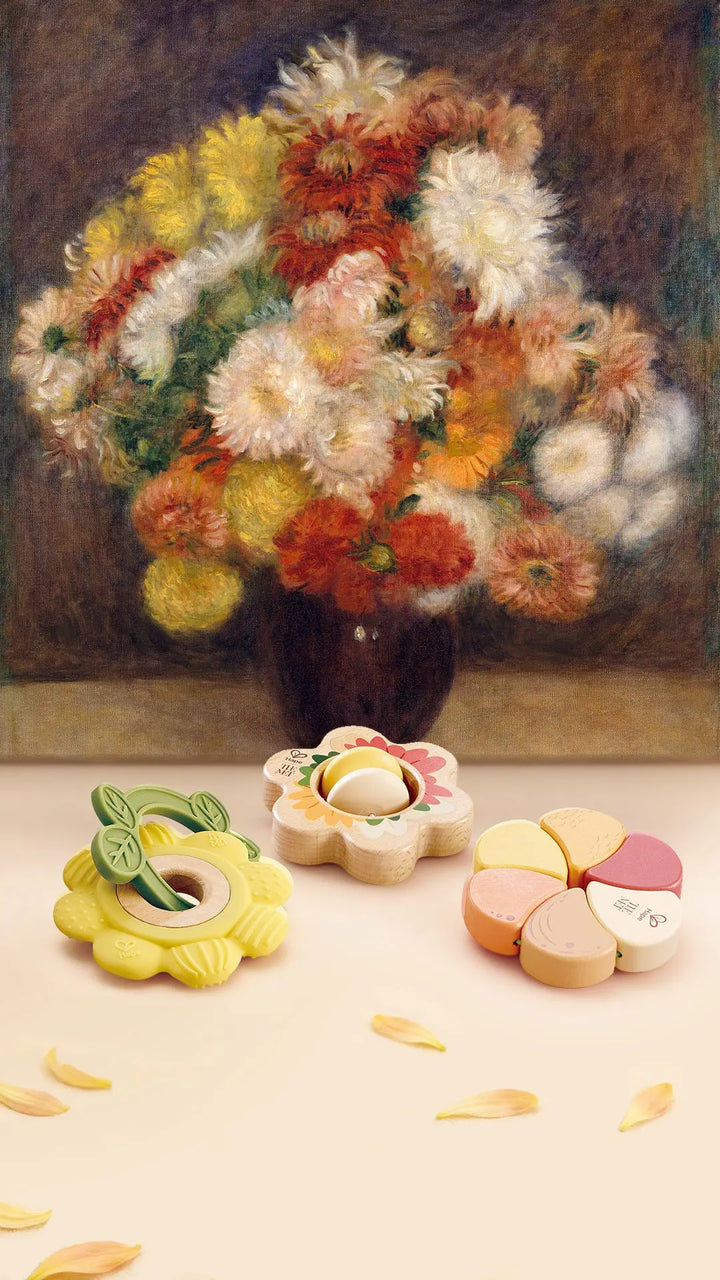 MET Artful Flowers Rattle Trio