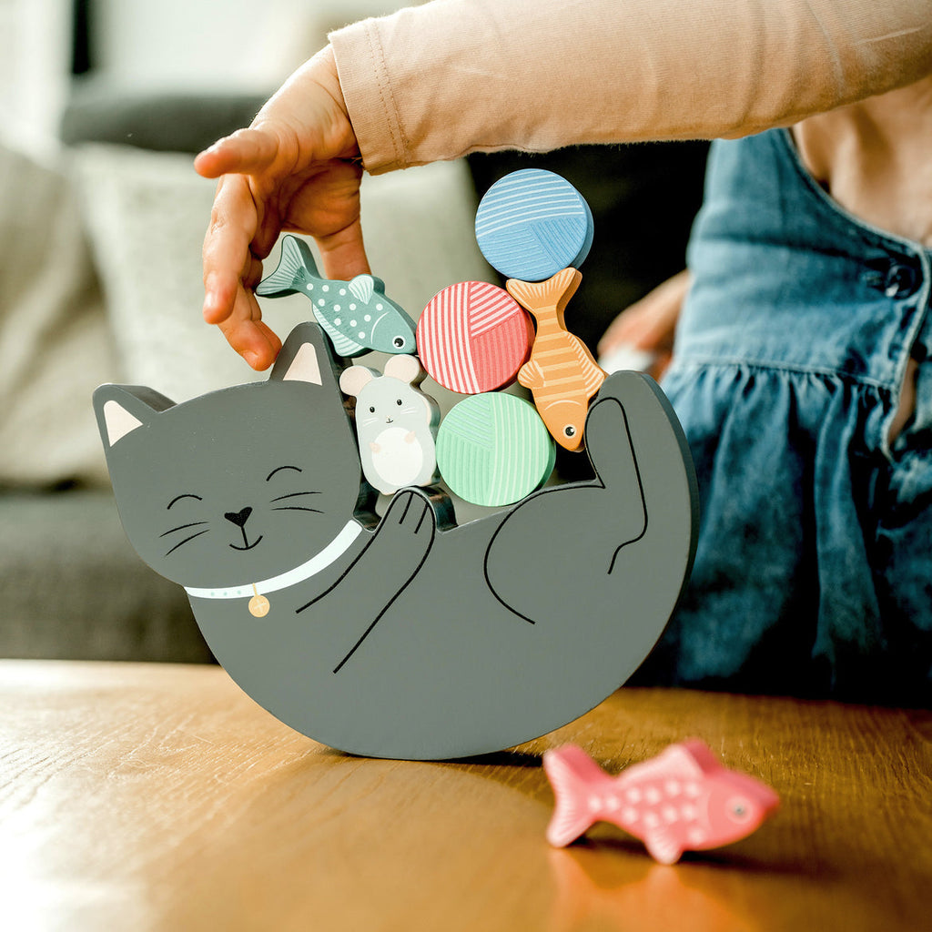 Kitty Balancing Game