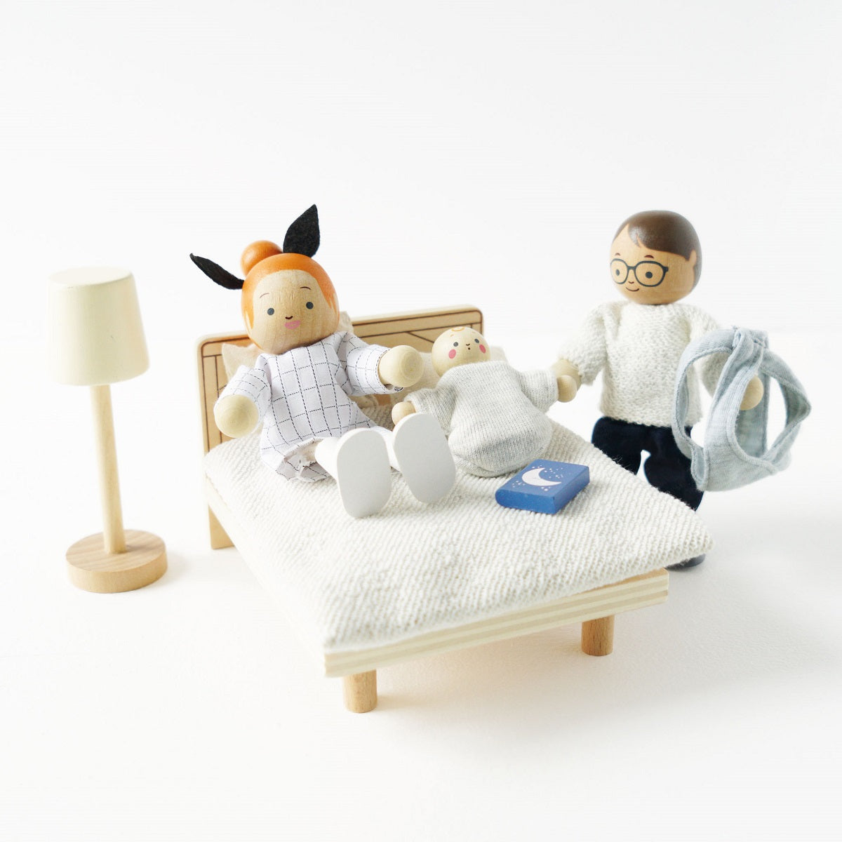 Doll House Family