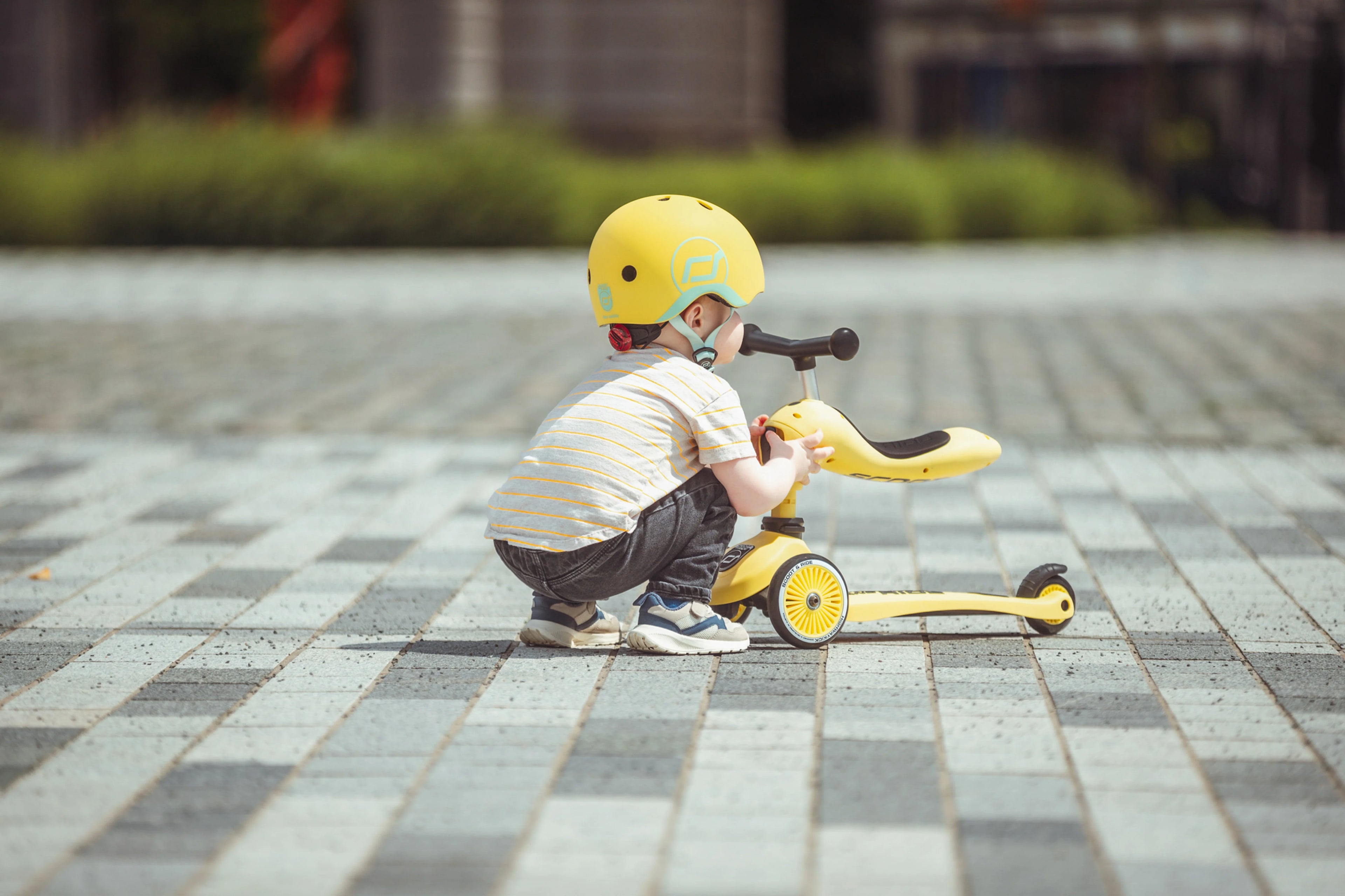 Scoot & Ride - Helmet